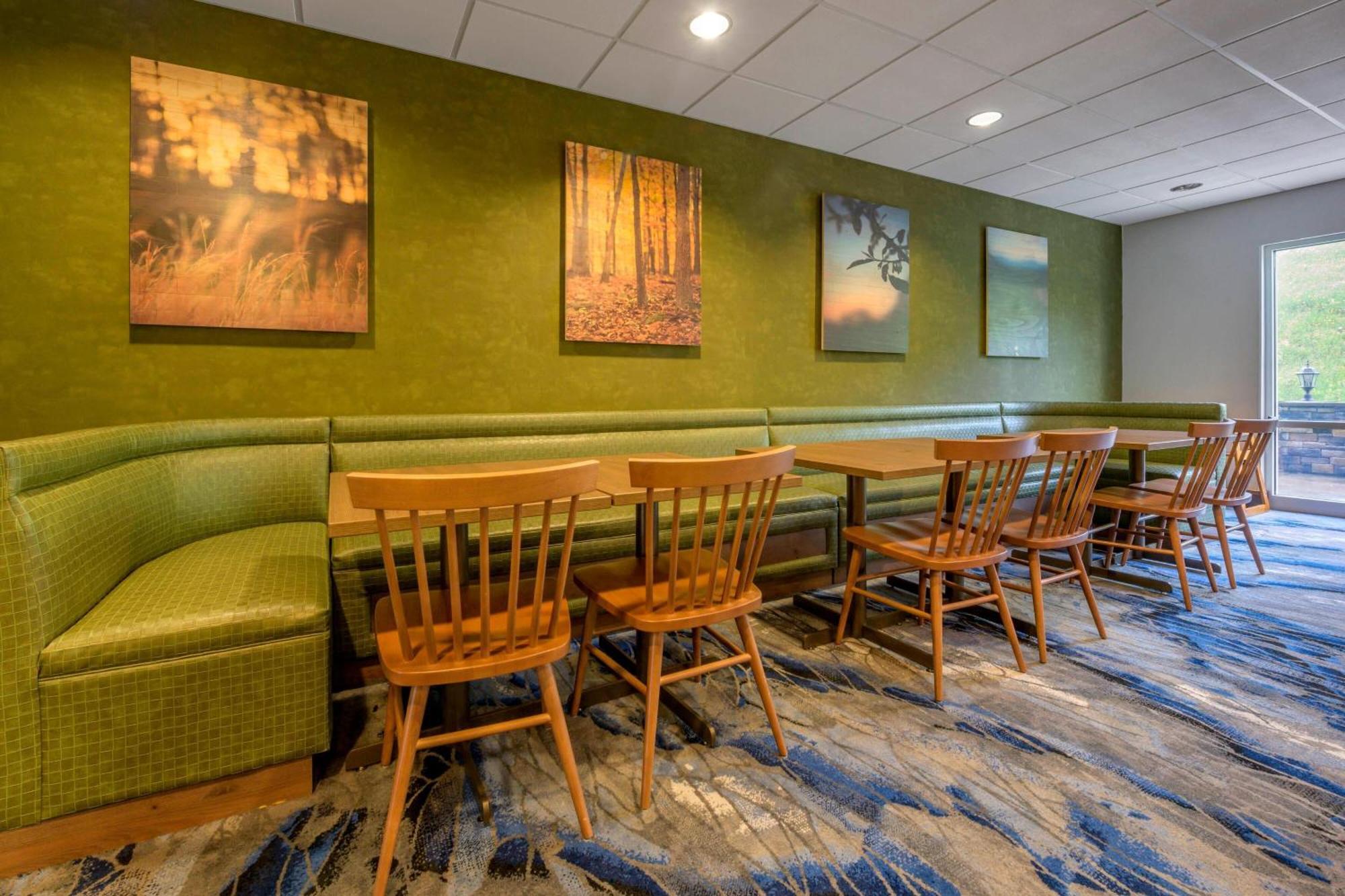 Fairfield Inn & Suites By Marriott Slippery Rock Exterior foto